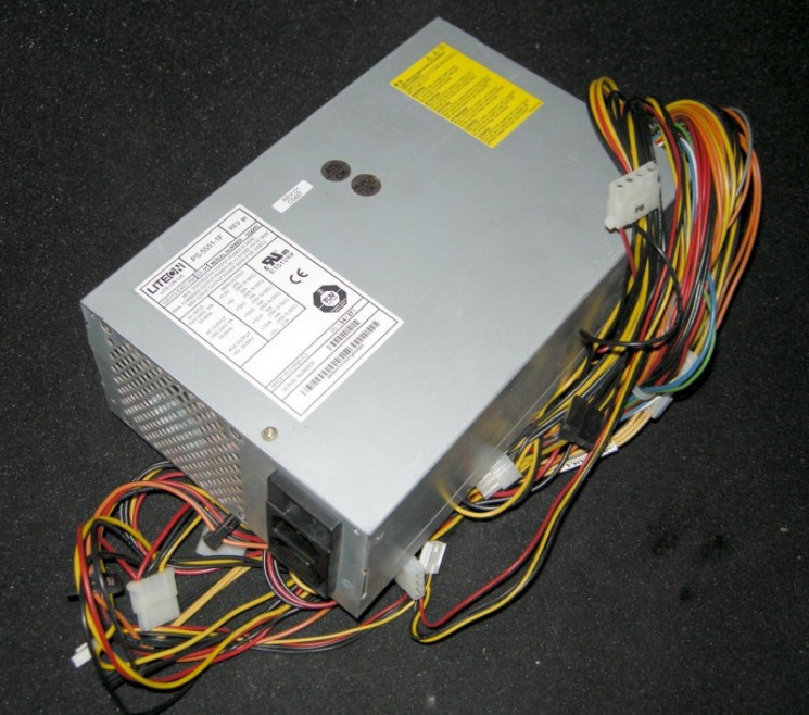 Блок питания Fujitsu PS-5551-1F CELSIUS V810 550W Power Supply-PS-5551-1F(NEW)