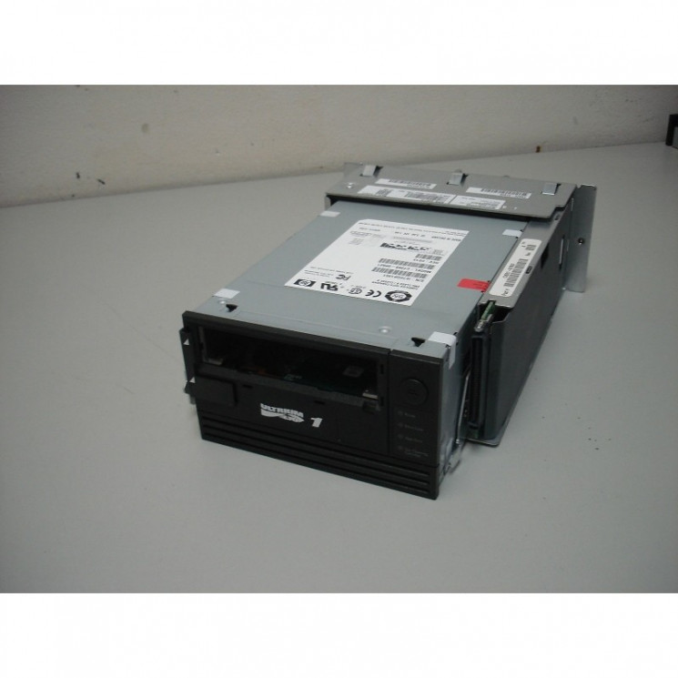 Привод Dell C9521-89002 HP/Ultrium LTO 1 100/200GB Loader Tape-C9521-89002(NEW)