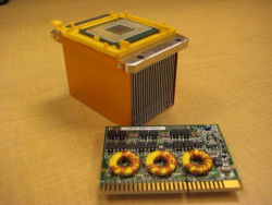 Процессор HP 333713-B21 Intel Xeon (3.06GHz, 1MB, 533MHz FSB) Processor Option Kit for Proliant DL380 G3, ML370 G3-333713-B21(NEW)