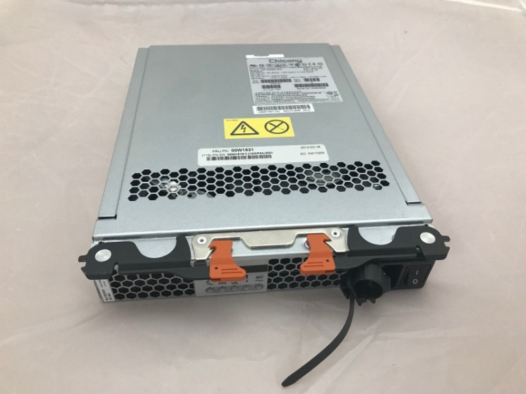 Блок питания IBM 00W1521 DS3500 585W PSU-00W1521(NEW)