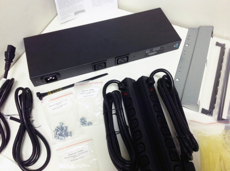 Блок питания HP 252663-B24 16A High Voltage mPDU WW-252663-B24(NEW)