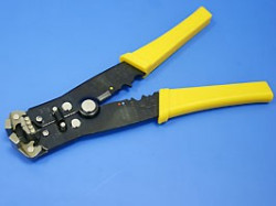 KST-731A, Инструмент для зачистки, обрезки проводов и формовки выводов