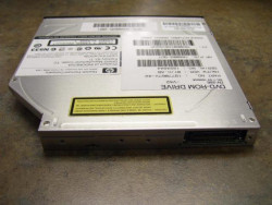 Привод HP 397930-001 Привод DVD DV-28E 8x/24x IDE For DL120G5/DL160G5/DL165G5/DL180G5/DL185G5/DL320G5-397930-001(NEW)