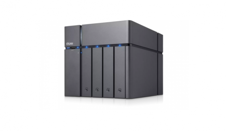 NAS-сервер Qsan XCubeNAS XN3004T-EU