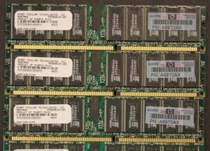 Модуль памяти HP D8266-69001 256MB DIMM SDRAM ECC PC-133-D8266-69001(NEW)