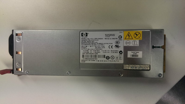 Блок питания HP DPS-700GB A Hot-Plug Option Kit DL360G5,365 700W-DPS-700GB A(NEW)