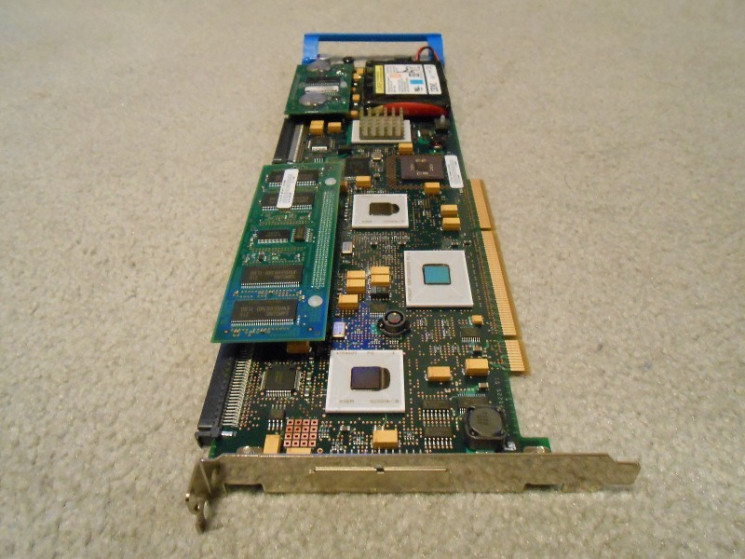 Контроллер IBM 97P2633 PCI-X Ultra RAID Ultra3 SCSI Controller-97P2633(NEW)