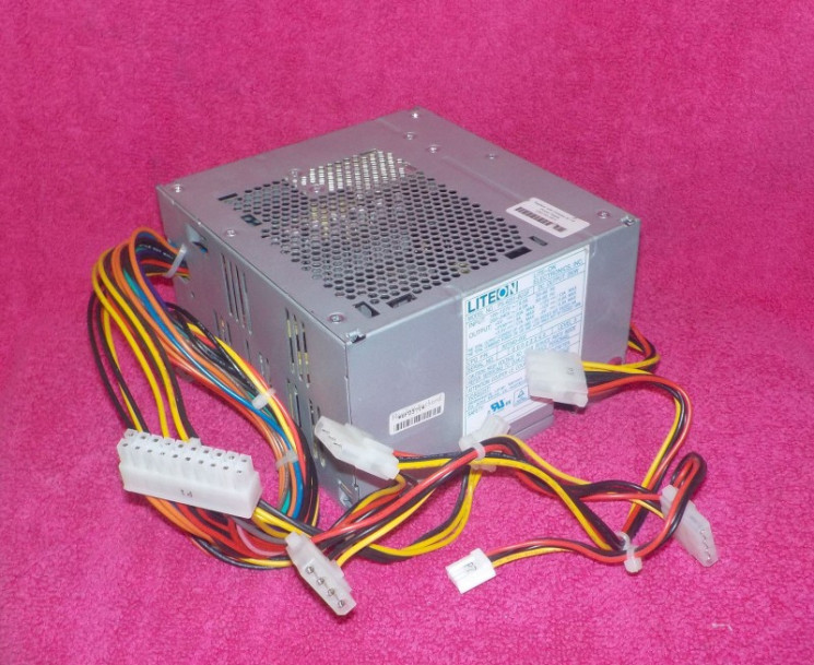 Блок питания HP 307040-002 250W P4 Evo D310 D311-307040-002(NEW)