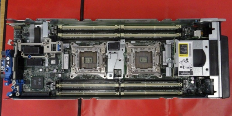 Материнская плата HP 640870-003 SYSTEM BOARD BL460c Gen8-640870-003(NEW)