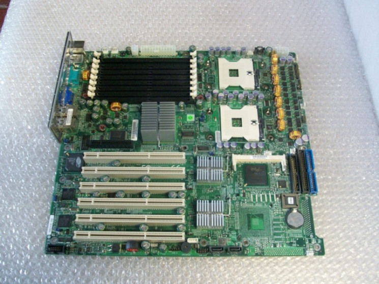 Материнская плата SuperMicro X6DHE-XB iE7520 Dual s604 8DualDDR 2SATA U100 1PCI-E4x 6PCI-X SVGA 2xGbLAN E-ATX 800Mhz-X6DHE-XB(NEW)