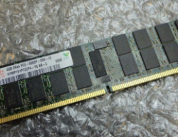 Модуль памяти IBM HYMP151P72CP4-Y5 2Rx4 PC2-5300P Reg DDR2 ECC Server Memory RAM-HYMP151P72CP4-Y5(NEW)