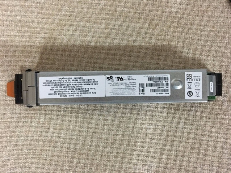 Контроллер IBM 41Y0679 DS4700 DS4200 52,2Wh Raid Controller Battery-41Y0679(NEW)