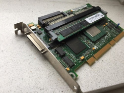 Контроллер Intel 748076-003 SCSI PCI-X Adapter 32MB-748076-003(NEW)