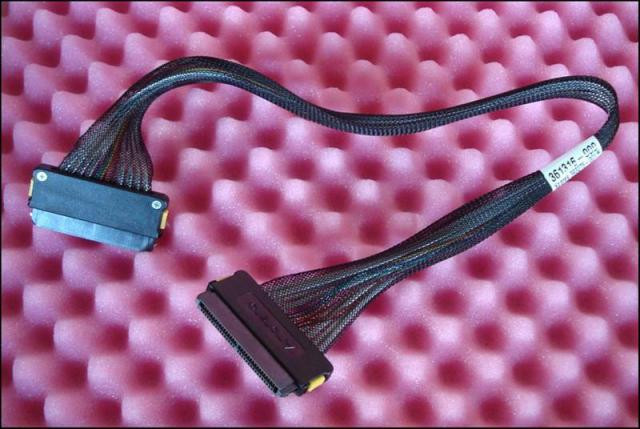 Кабель HP 393275-001 Internal SAS/SATA Multi-Lane 19 in Cable (8484 to 8484)-393275-001(NEW)
