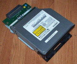 Привод Intel A53306-004 SR2300 CD and Floppy Combo Drive Assy-A53306-004(NEW)